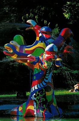 Niki de Saint Phalle, Fontaine de serpents